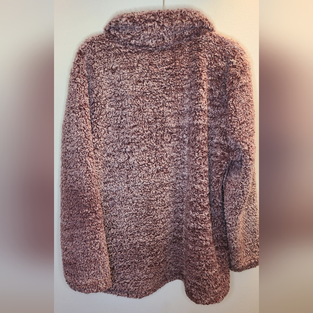 Jackson Hole Sherpa Pullover - Picture 7 of 7